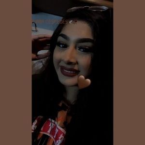 Meet your Posher, Maria